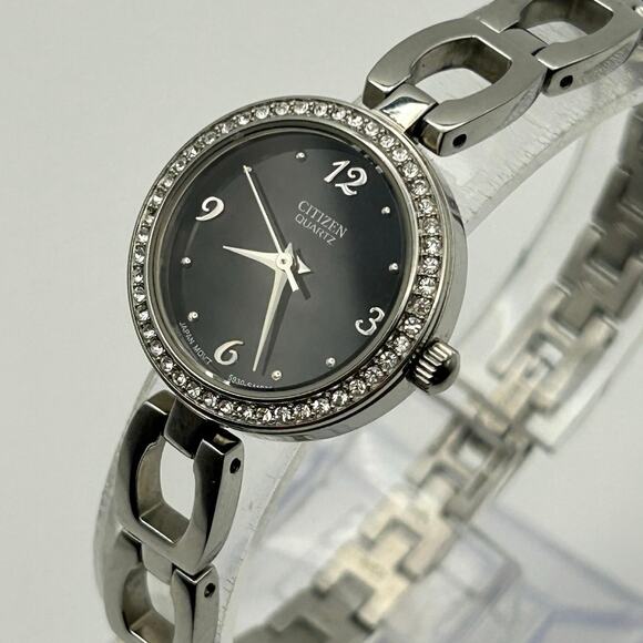Citizen Silver Tone Black Dial Crystal Bezel Women’s Watch Working New Battery main image 7